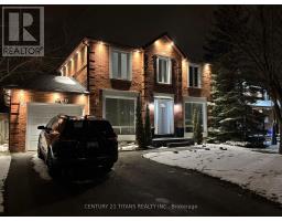 40 RAVENSCROFT ROAD, Ajax, Ontario