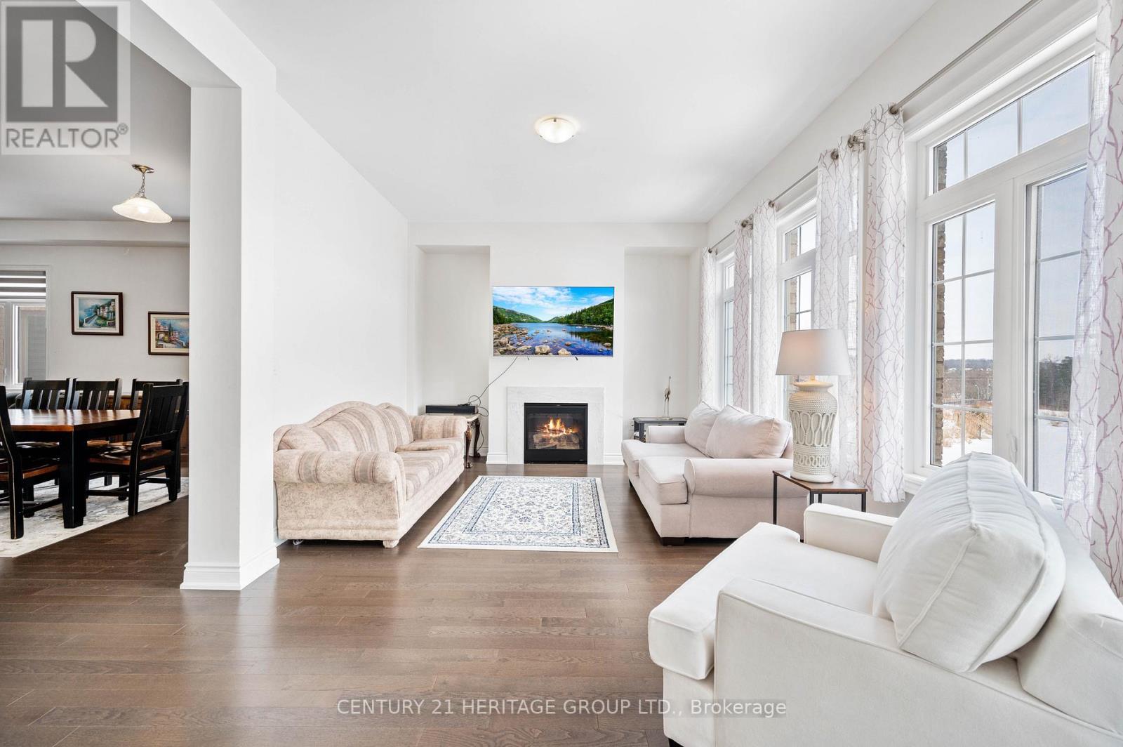 51 Hydrangea Hollow, East Gwillimbury, Ontario  L9N 0T1 - Photo 12 - N12900462