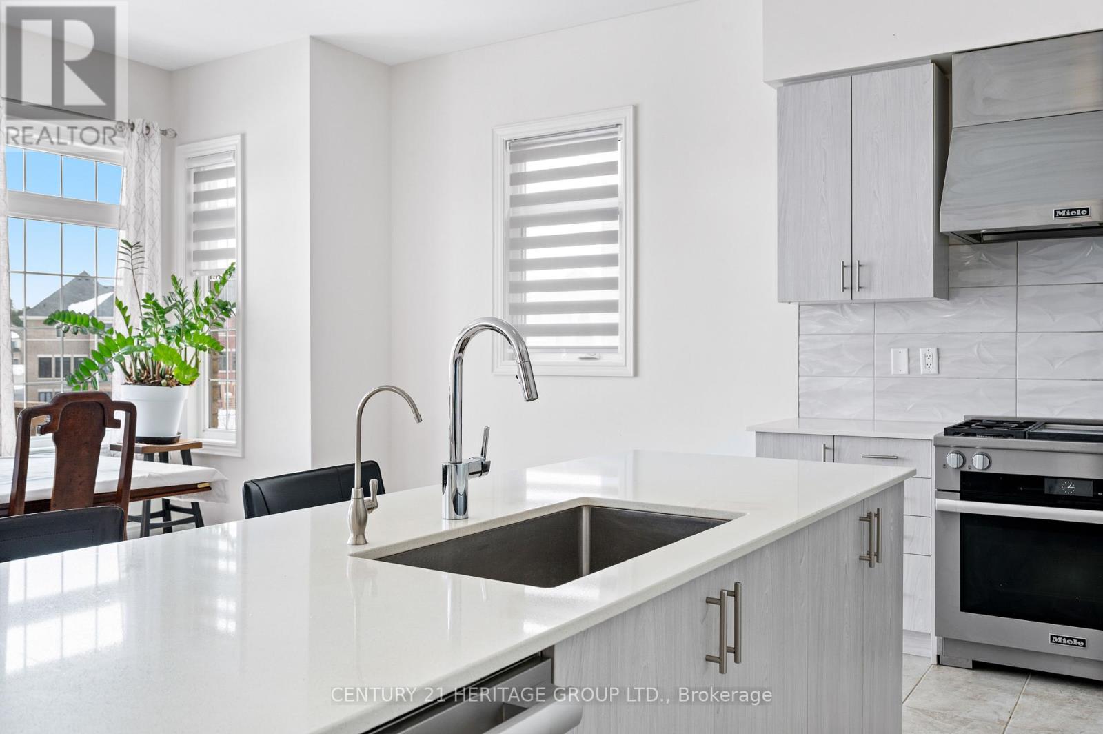 51 Hydrangea Hollow, East Gwillimbury, Ontario  L9N 0T1 - Photo 18 - N12900462