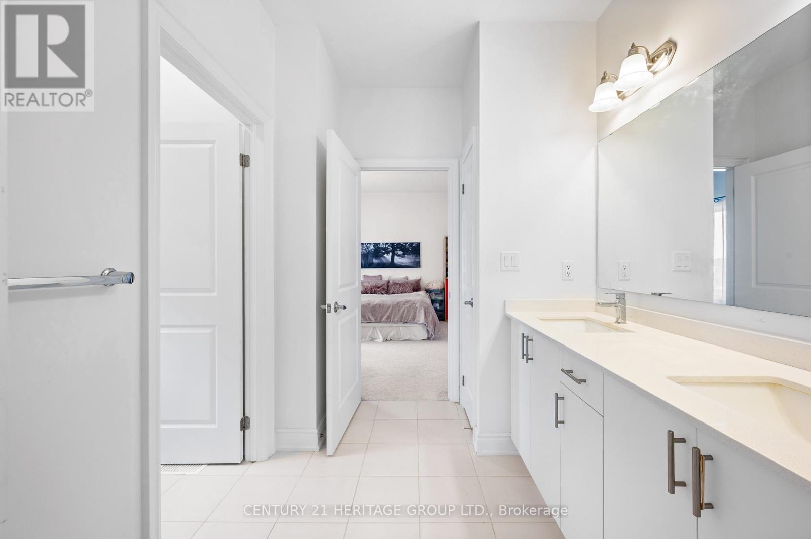 51 Hydrangea Hollow, East Gwillimbury, Ontario  L9N 0T1 - Photo 35 - N12900462