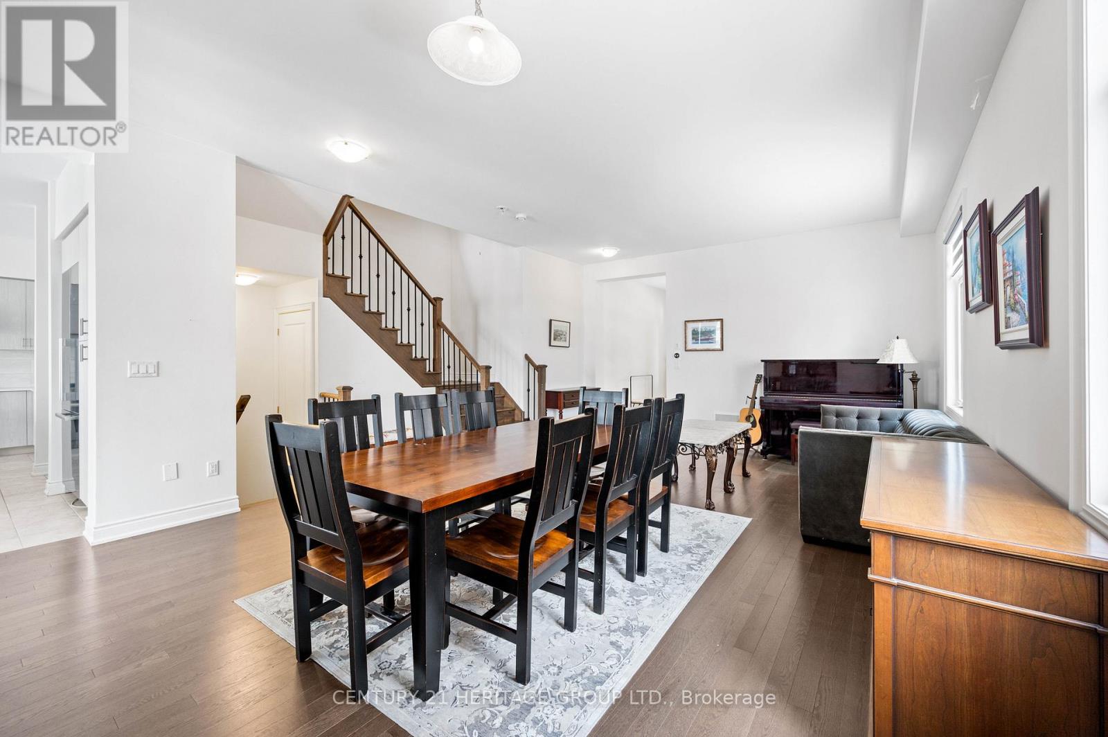 51 Hydrangea Hollow, East Gwillimbury, Ontario  L9N 0T1 - Photo 7 - N12900462