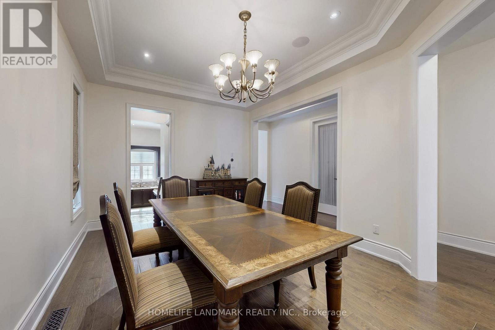 75 Hurst Avenue, Vaughan, Ontario  L6A 4Y6 - Photo 3 - N12900470