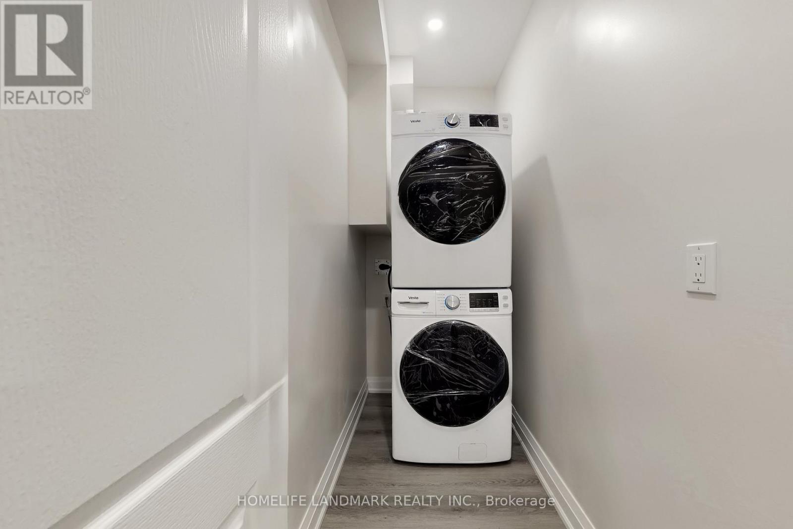 75 Hurst Avenue, Vaughan, Ontario  L6A 4Y6 - Photo 37 - N12900470