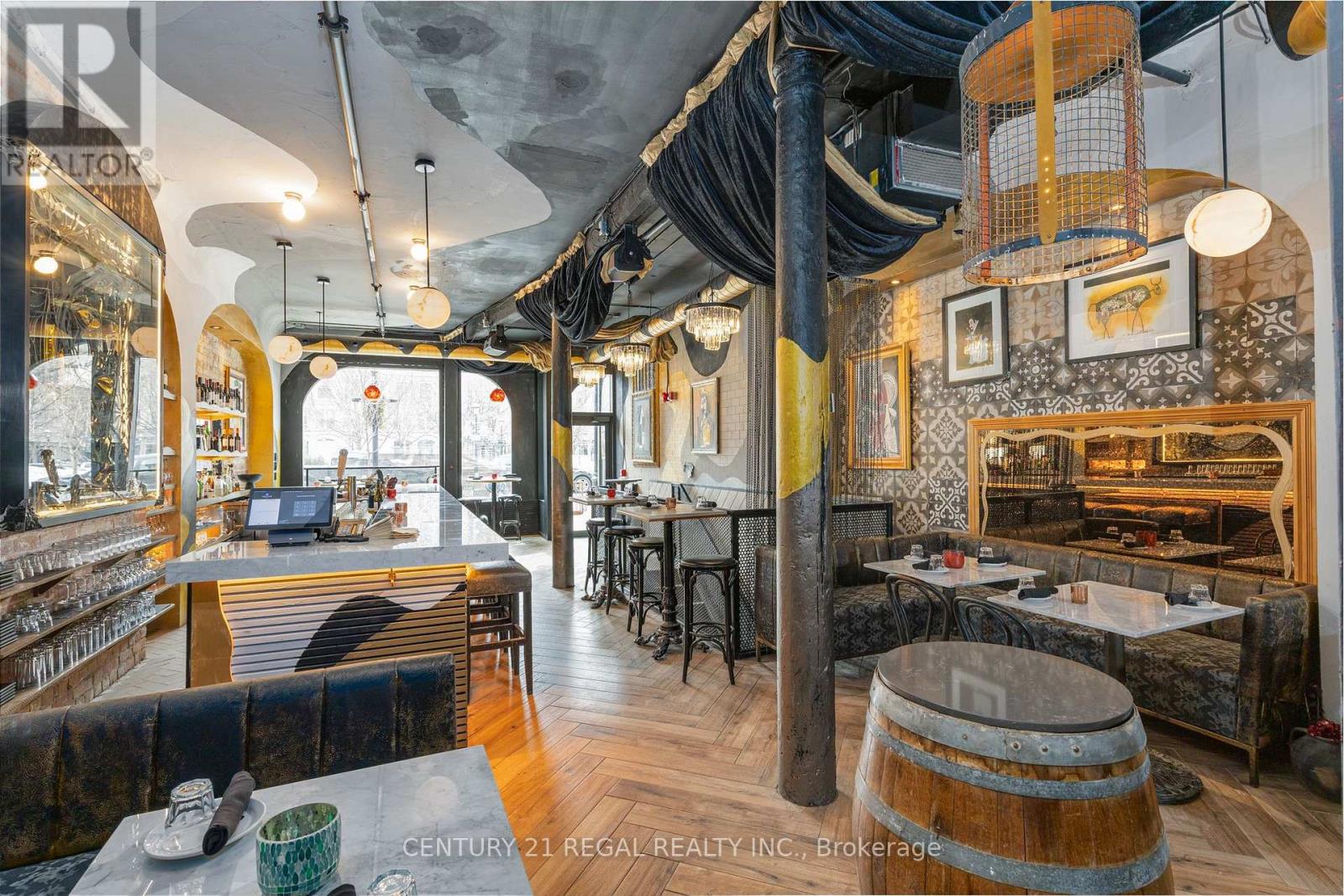 40 Wellington Street E, Toronto, Ontario  M5E 1E3 - Photo 14 - C12880610