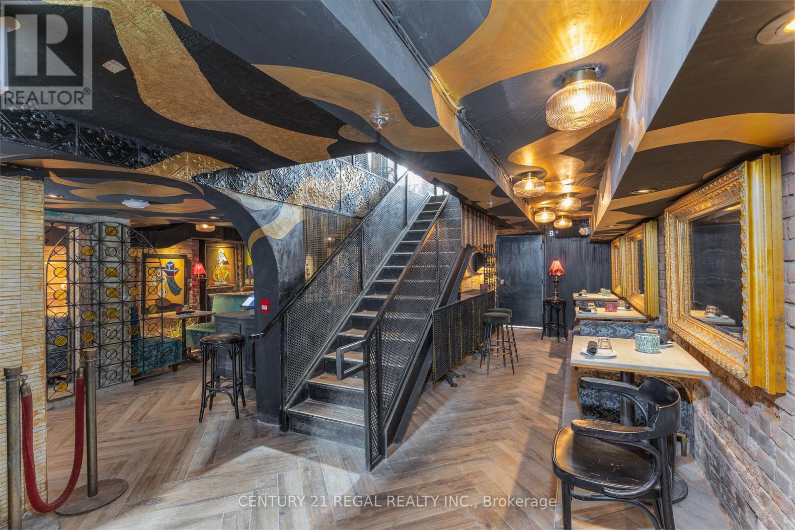 40 Wellington Street E, Toronto, Ontario  M5E 1E3 - Photo 18 - C12880610