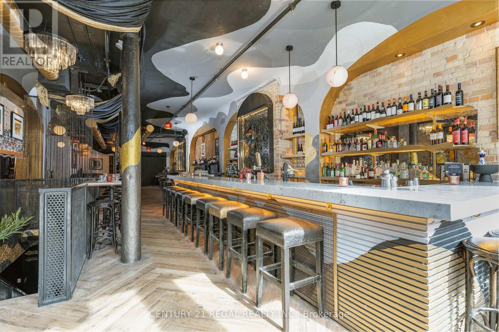 40 Wellington Street E, Toronto, Ontario  M5E 1E3 - Photo 6 - C12880610