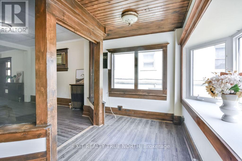 342 King Street, Midland, Ontario  L4R 3M8 - Photo 10 - S12900454