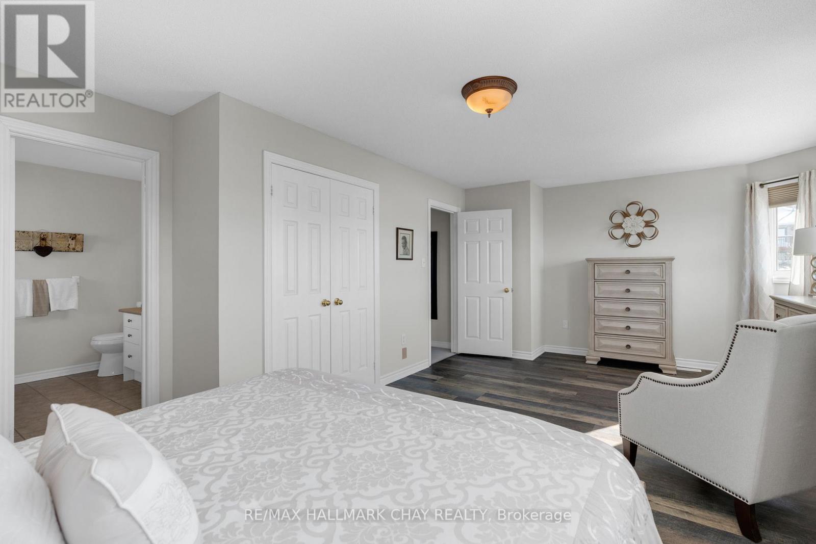 12 Muir Drive, Barrie, Ontario  L4N 0H9 - Photo 13 - S12900520