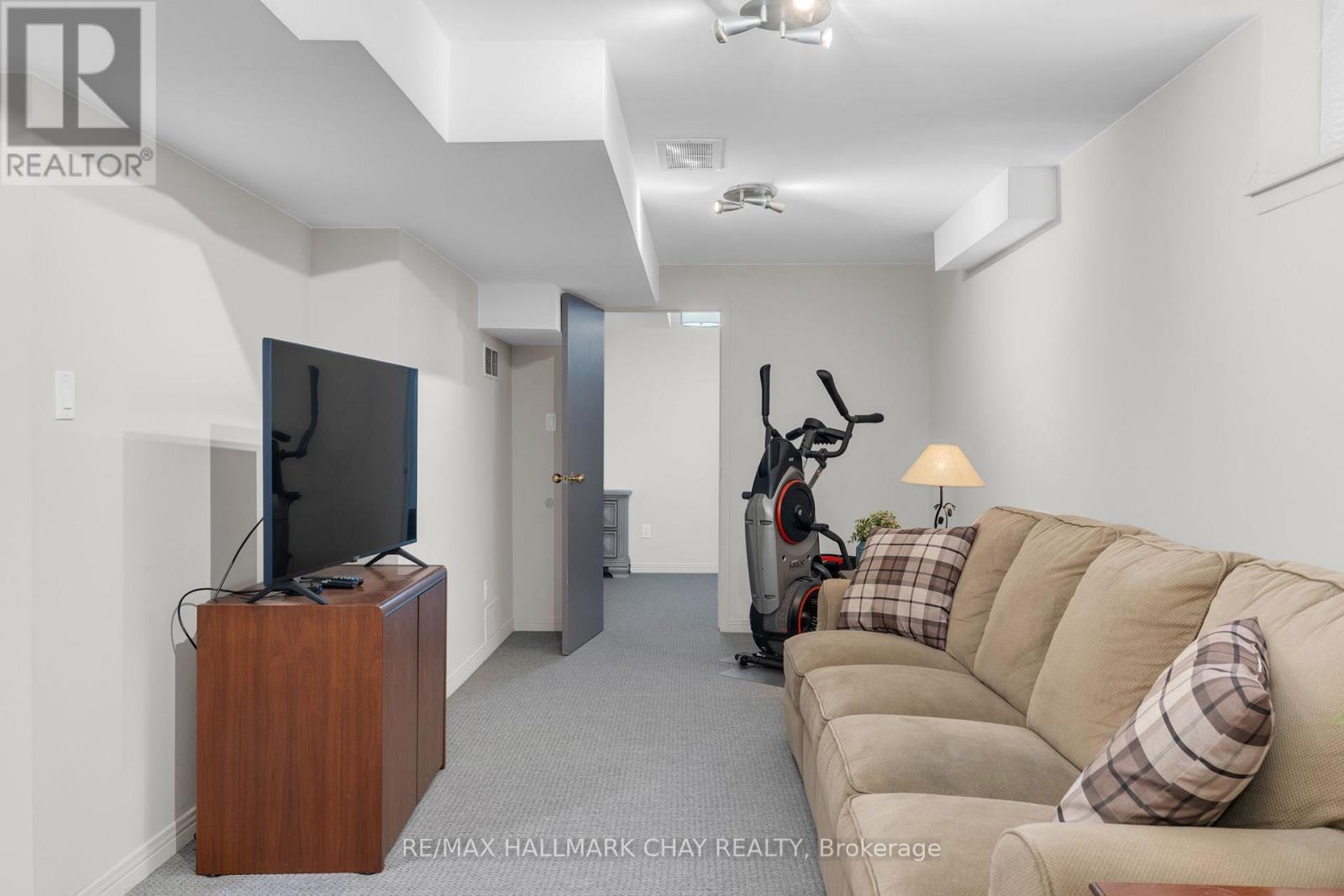 12 Muir Drive, Barrie, Ontario  L4N 0H9 - Photo 25 - S12900520