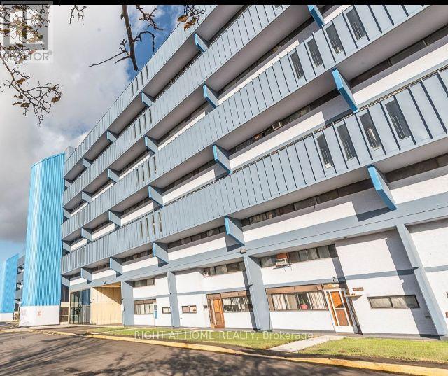 623 - 4673 JANE STREET, Toronto, Ontario