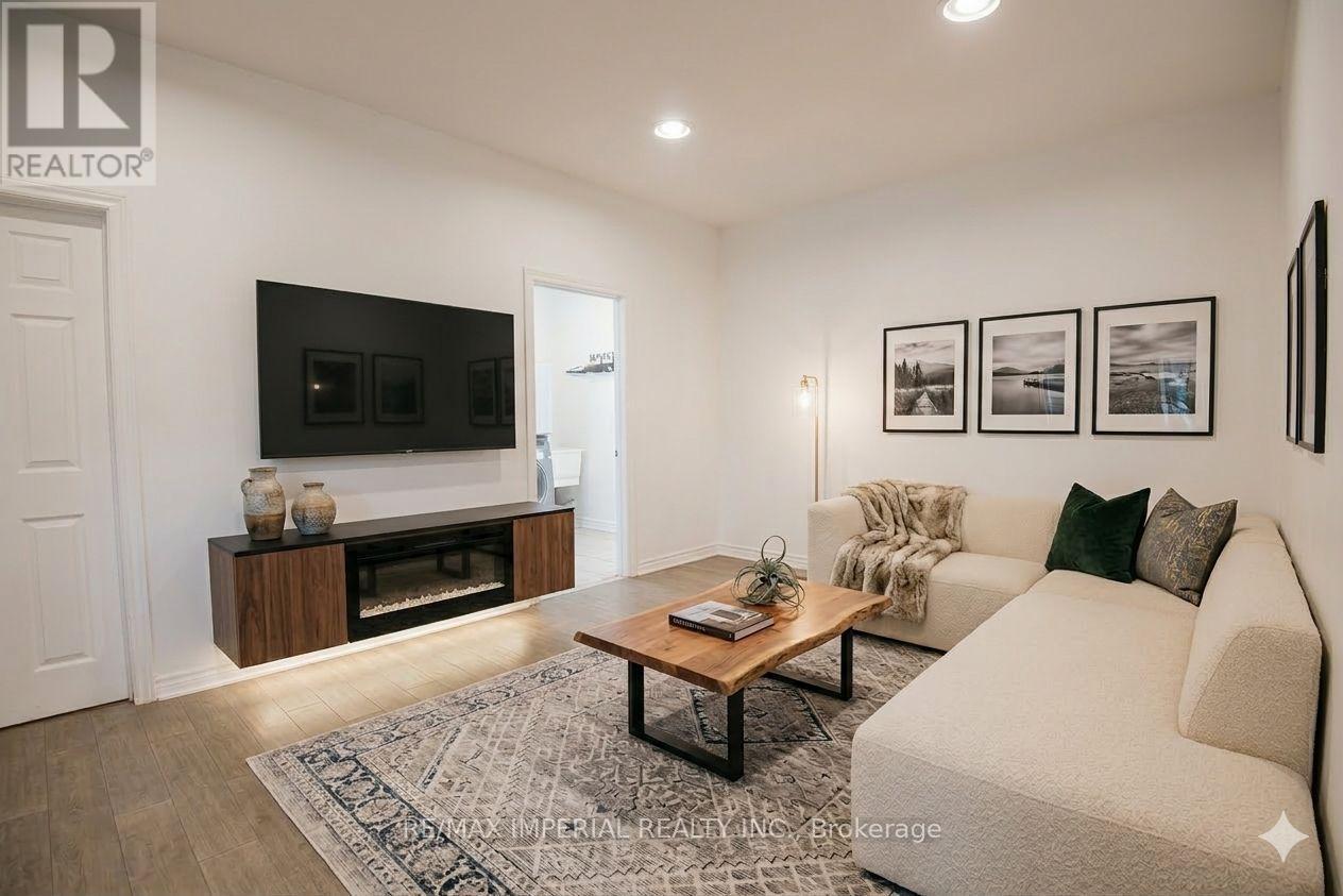 31 Silver Birch Street, Kawartha Lakes, Ontario  K0M 1L0 - Photo 4 - X12893782