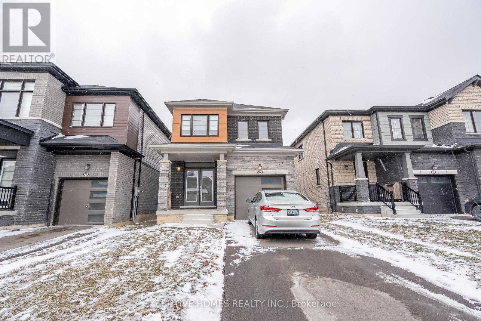 16 Ever Sweet Way W, Thorold, Ontario  L2V 0L1 - Photo 2 - X12889274