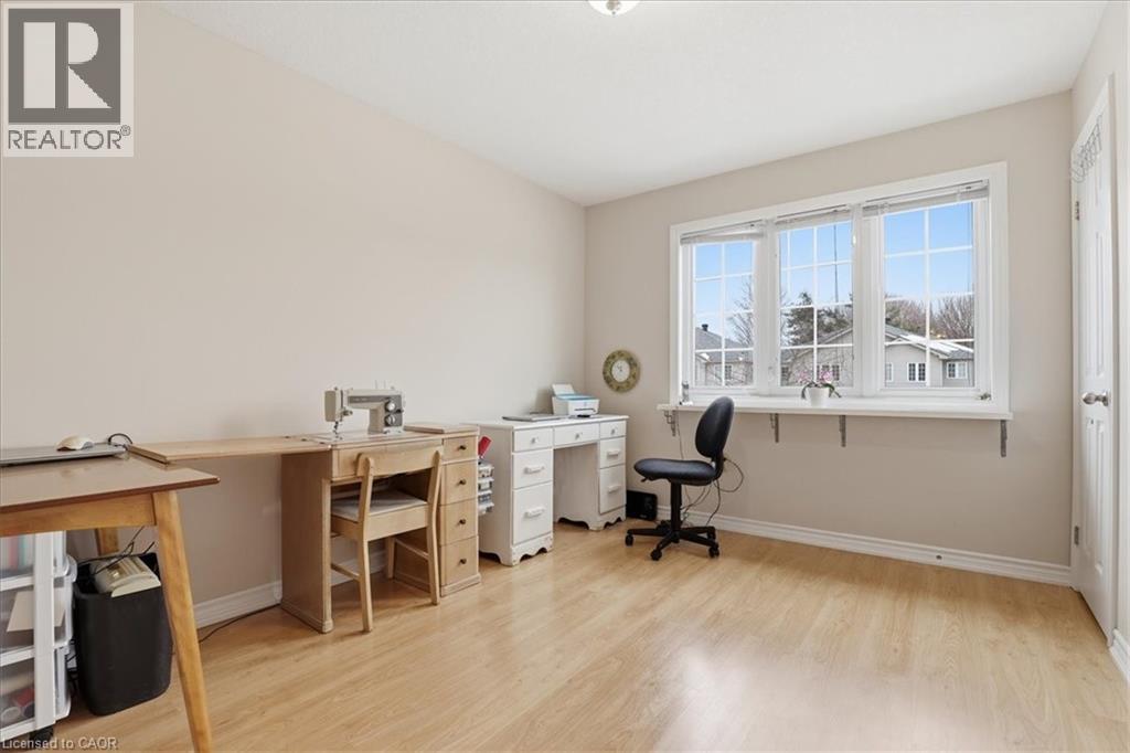 324 Maverick Street, Waterloo, Ontario  N2K 0A4 - Photo 26 - 40813054