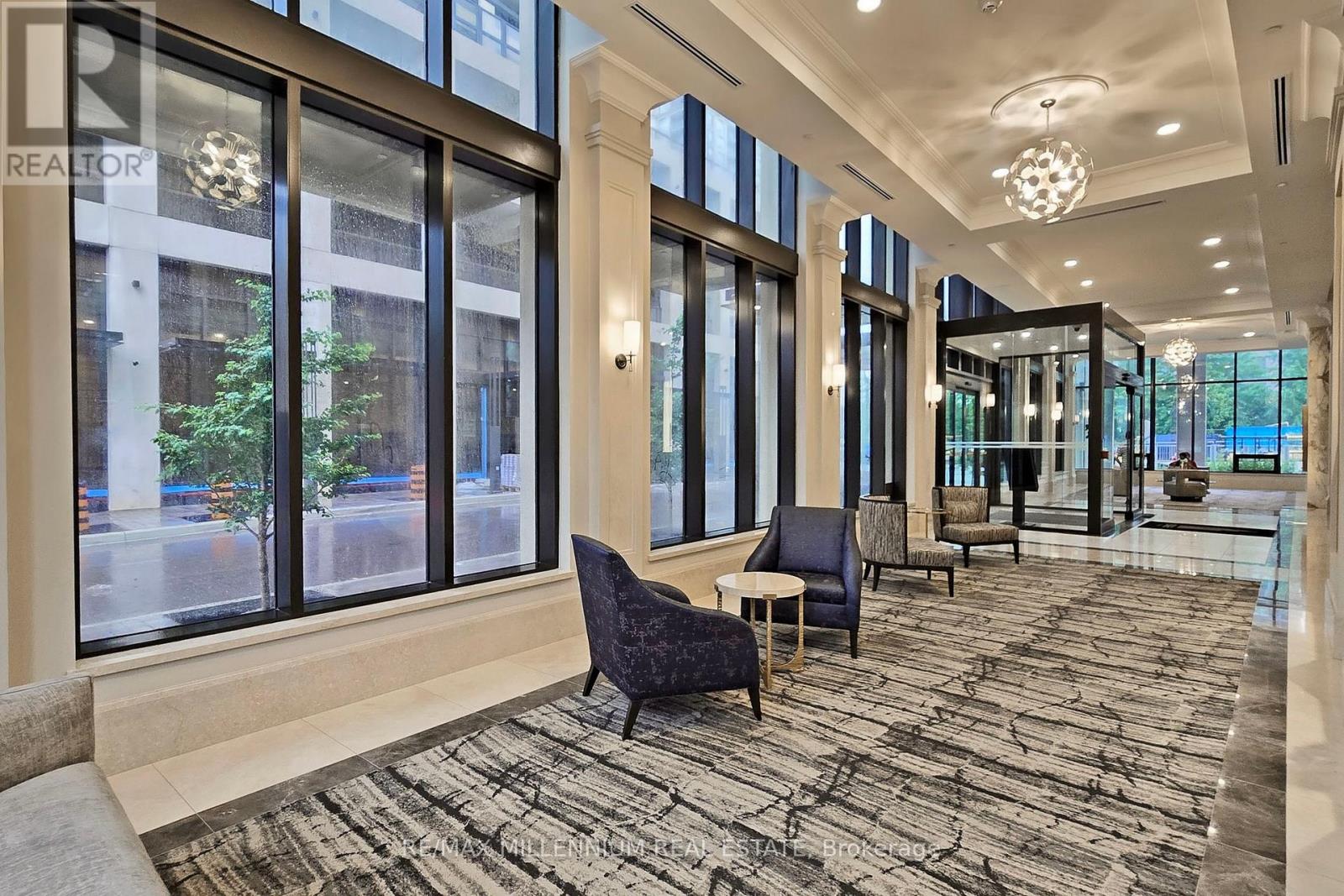 2202 - 30 Elm Drive W, Mississauga, Ontario  L5B 0N6 - Photo 11 - W12900392