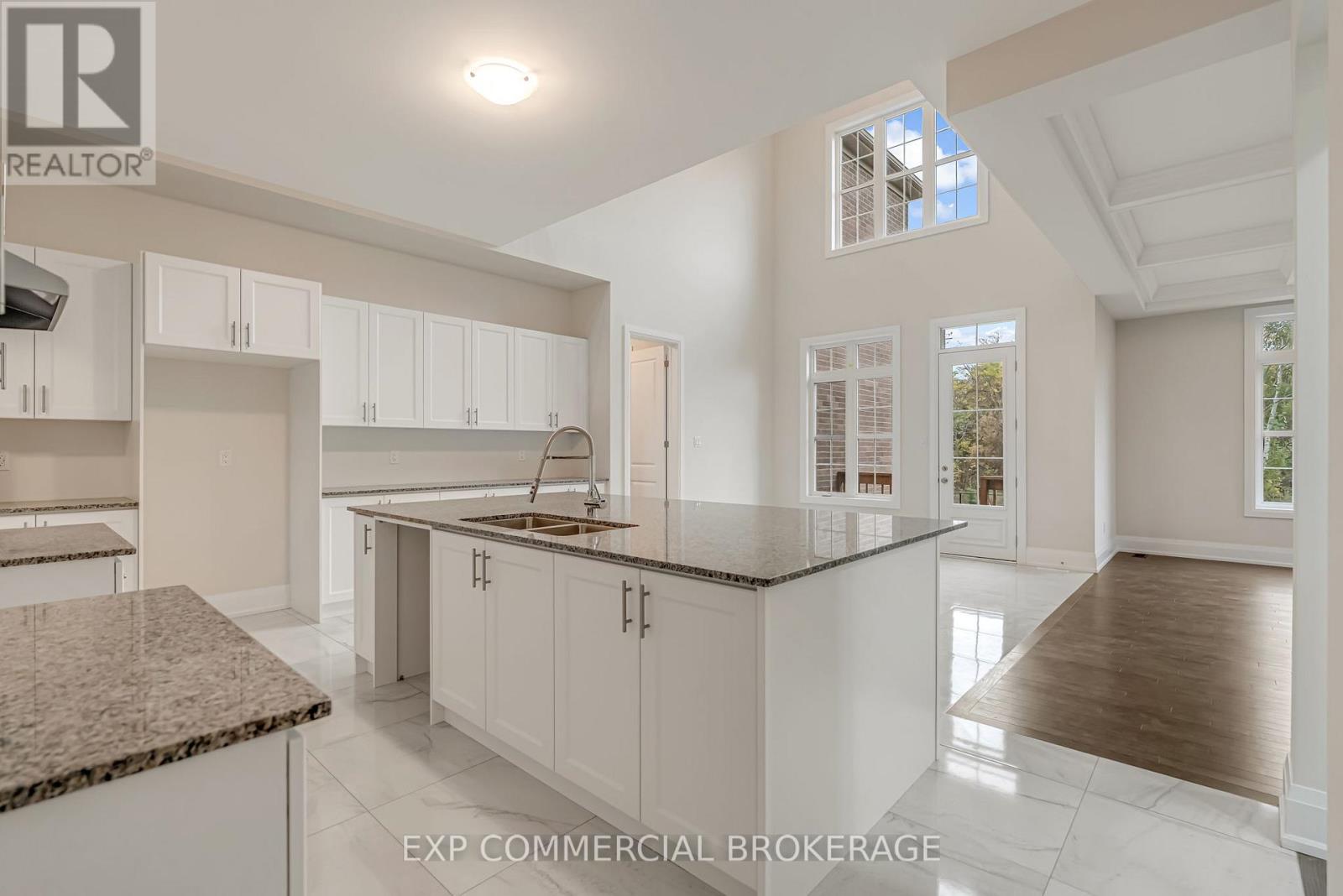 27 Gamble Street, Halton Hills, Ontario  L7G 0P3 - Photo 19 - W12900402