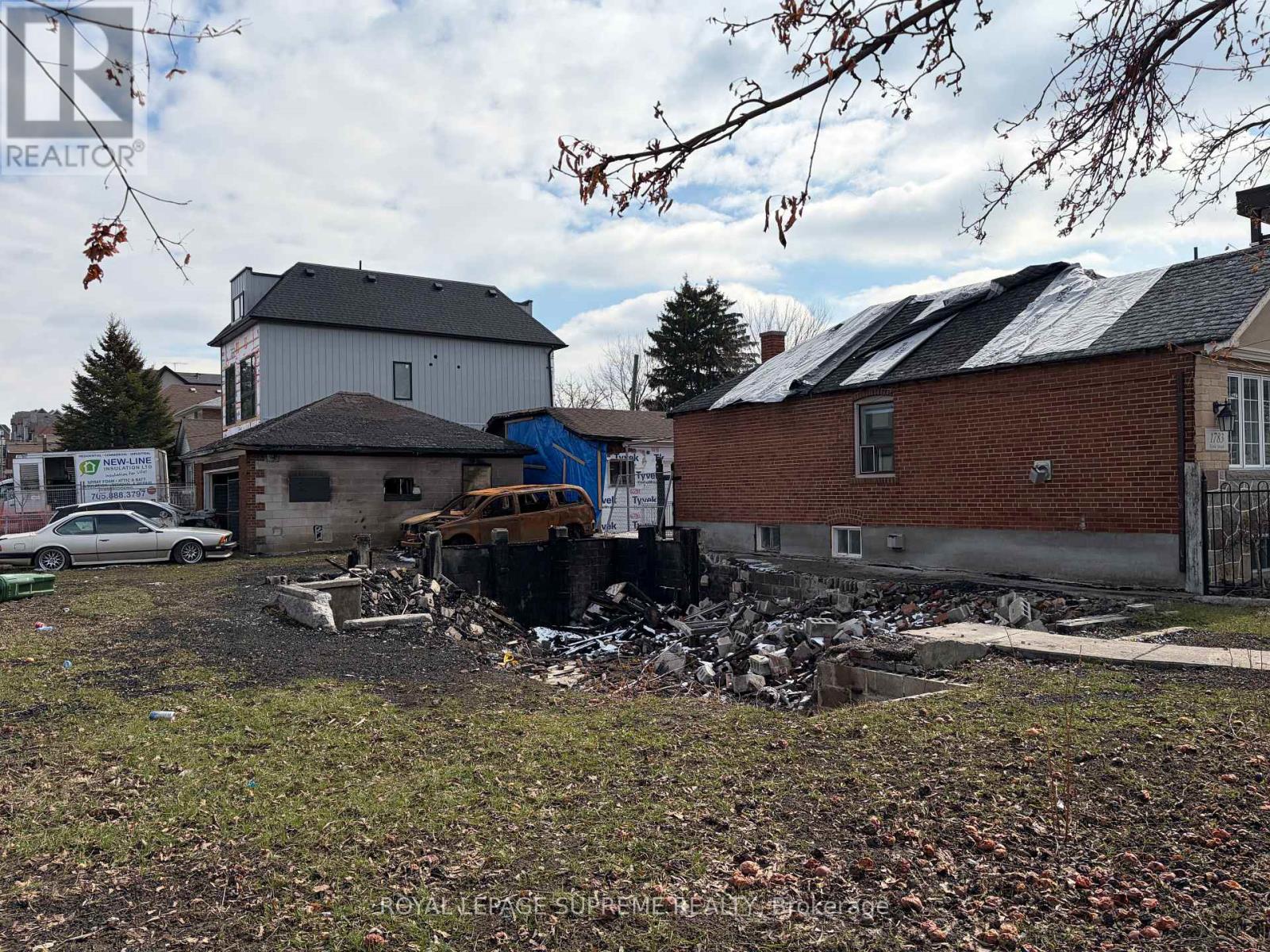 1785 Keele Street, Toronto, Ontario  M6M 3X2 - Photo 2 - W12900442