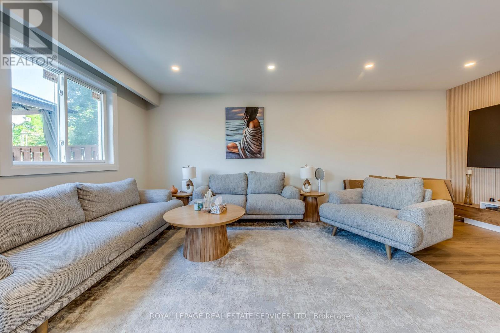 9 - 3308 The Credit Woodlands, Mississauga, Ontario  L5C 2J8 - Photo 4 - W12900488