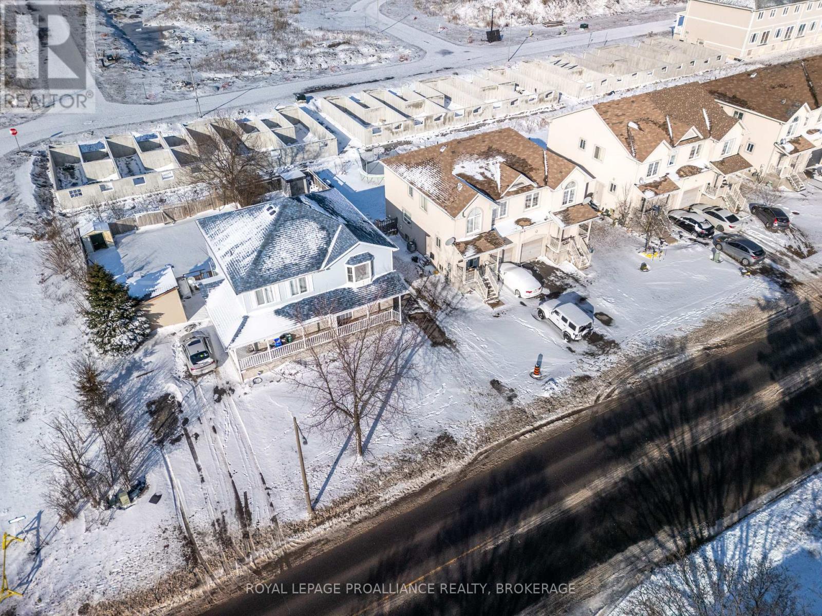 303 Conacher Drive, Kingston, Ontario  K7K 7J6 - Photo 34 - X12900444