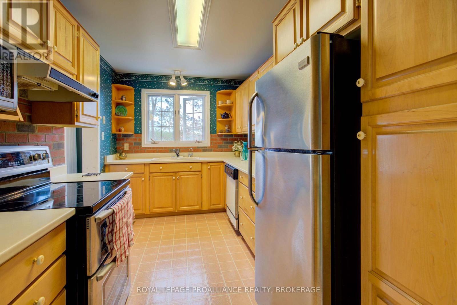 222 Creek Crossing Lane, Rideau Lakes, Ontario  K0G 1X0 - Photo 14 - X12900556