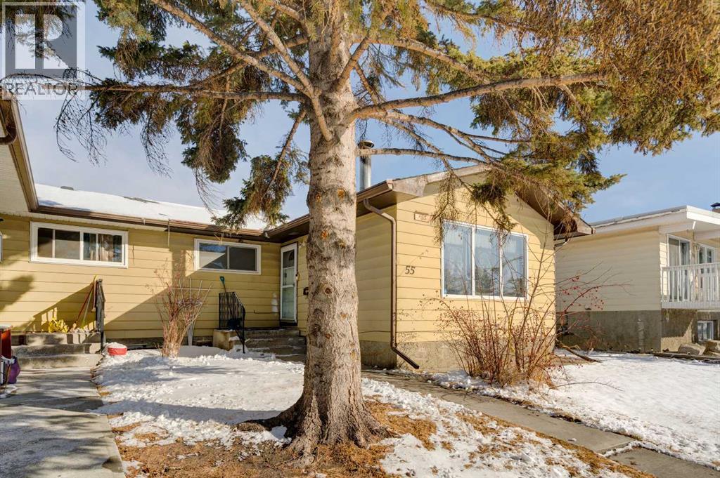 55 Queen Isabella Close SE, Calgary, Alberta  T2J 3R2 - Photo 2 - A2292034