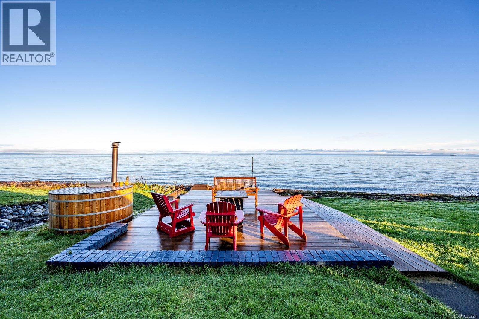 5778 Coral Rd, Courtenay, British Columbia  V9J 1W9 - Photo 8 - 1029224