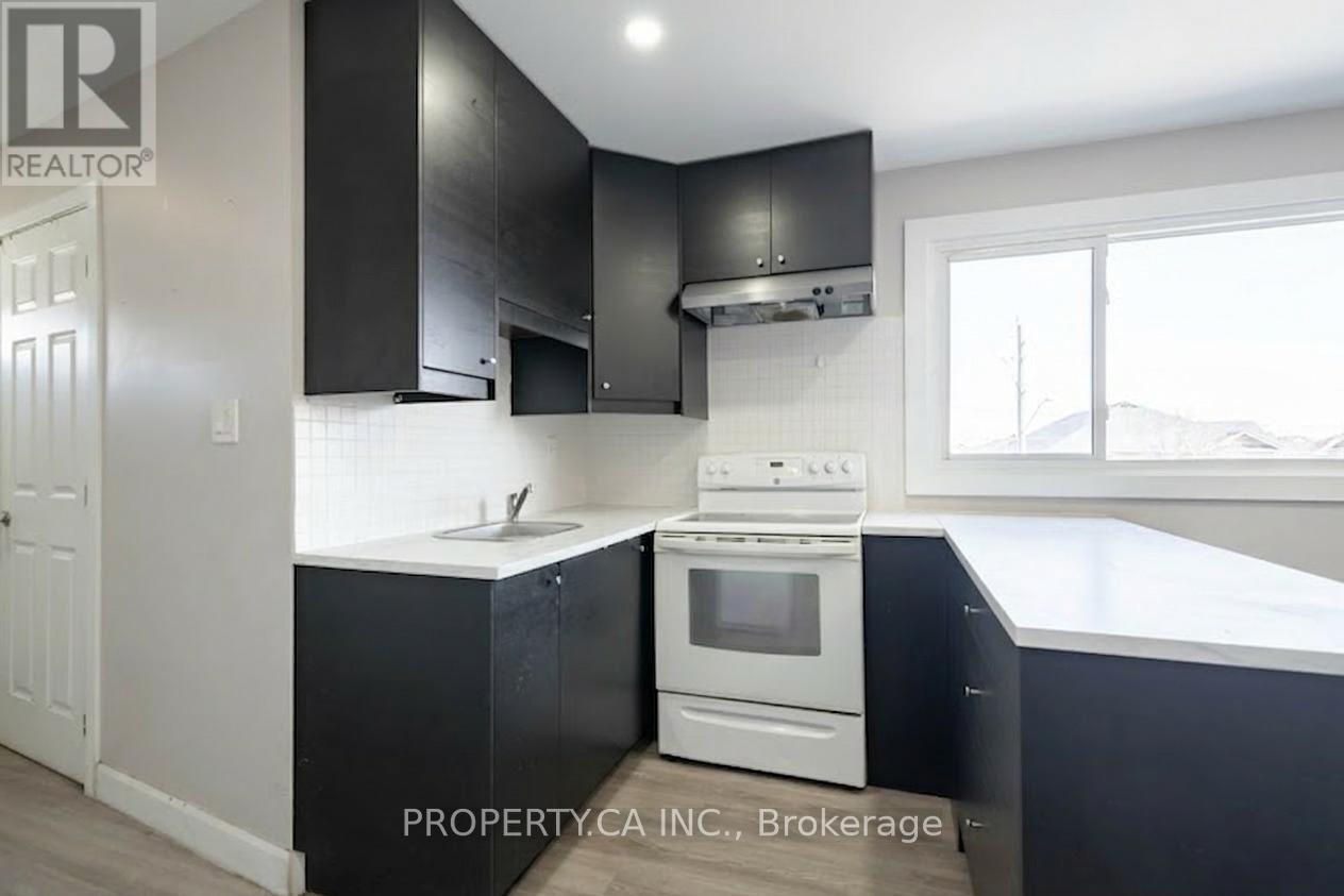 #2 Upper - 438 Highway 8, Hamilton, Ontario  L8G 1G3 - Photo 2 - X12900516