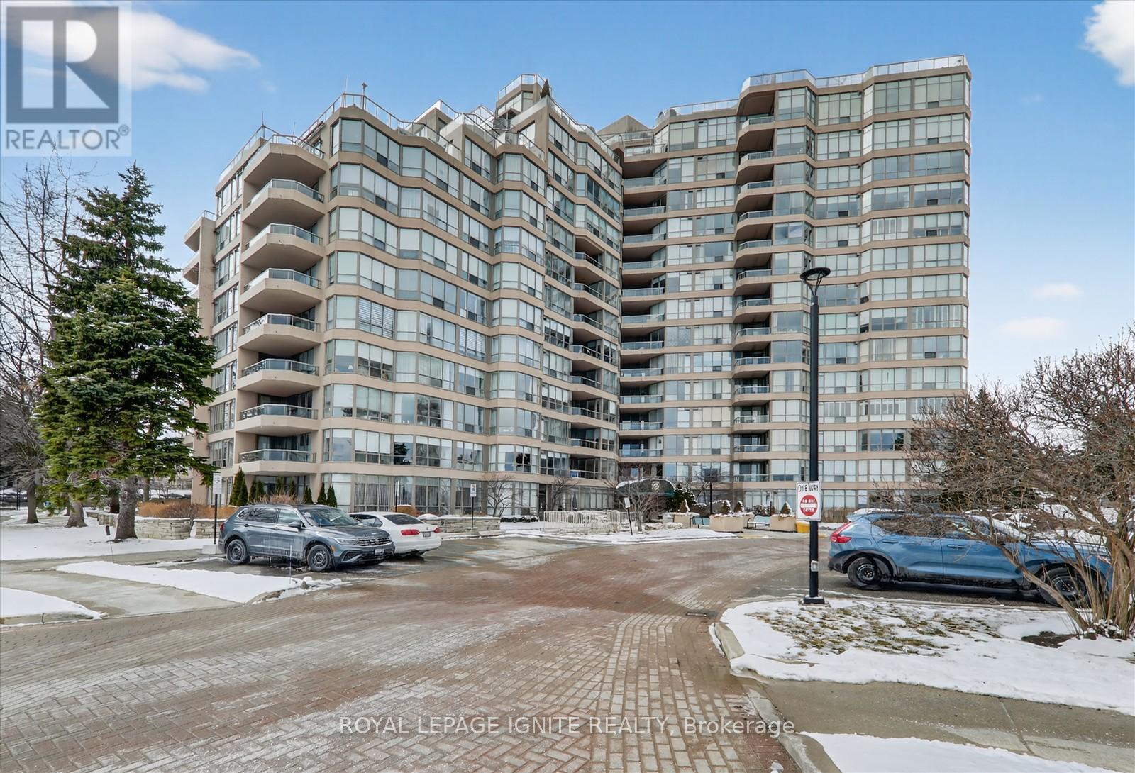 1030 - 10 Guildwood Parkway, Toronto (Guildwood), Ontario  M1E 5B5 - Photo 2 - E12899678