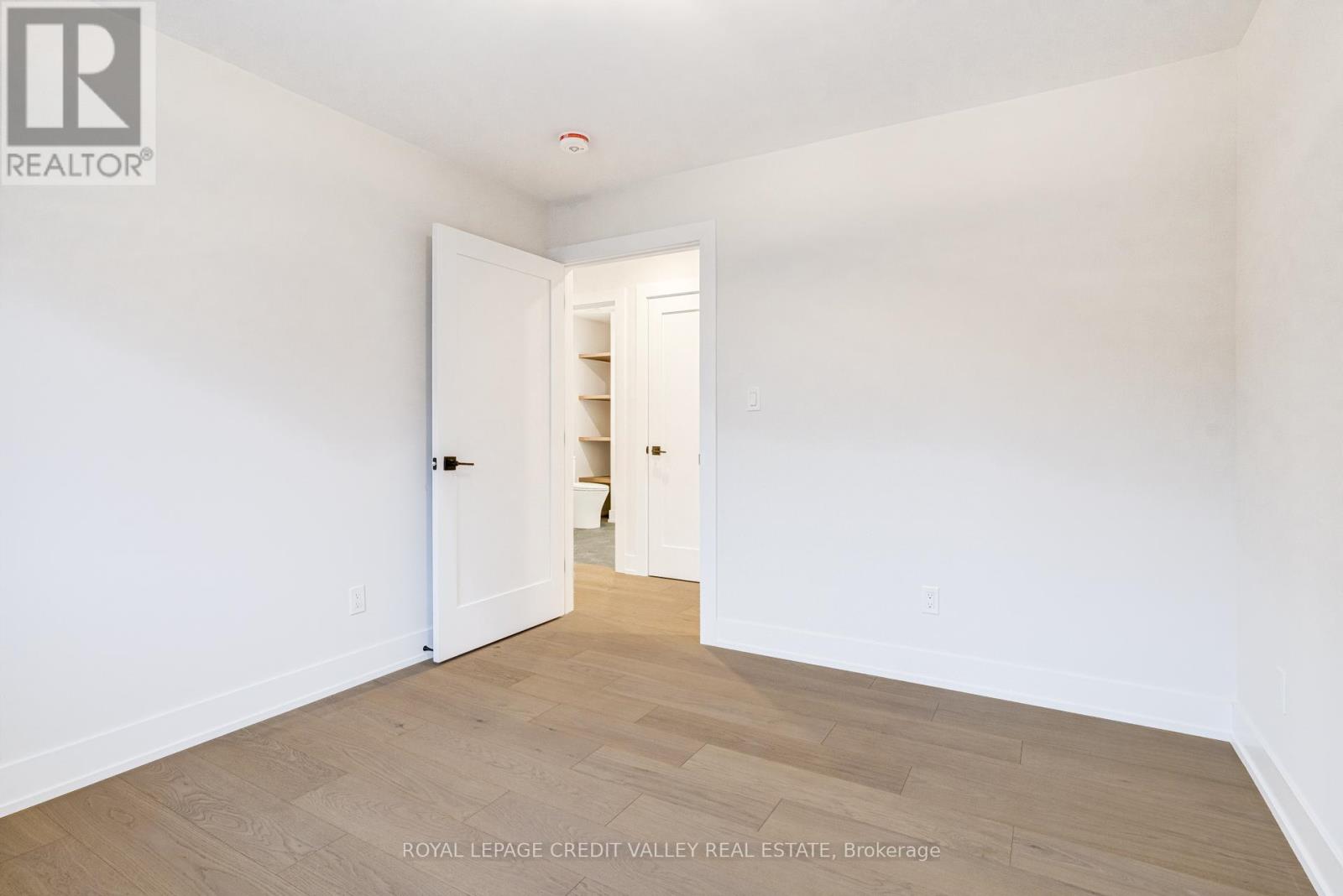 500 Selsey Drive, Mississauga, Ontario  L5A 1B9 - Photo 42 - W12890422