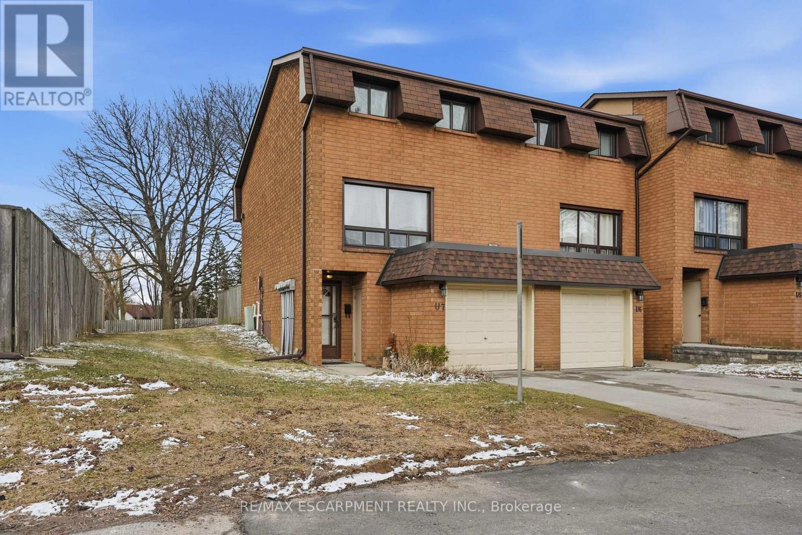 U7 - 444 Stone Church Road W, Hamilton, Ontario  L9B 1R1 - Photo 2 - X12900124