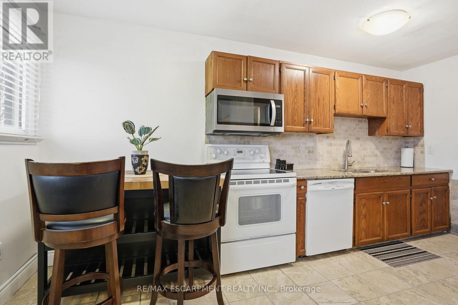 U7 - 444 Stone Church Road W, Hamilton, Ontario  L9B 1R1 - Photo 11 - X12900124