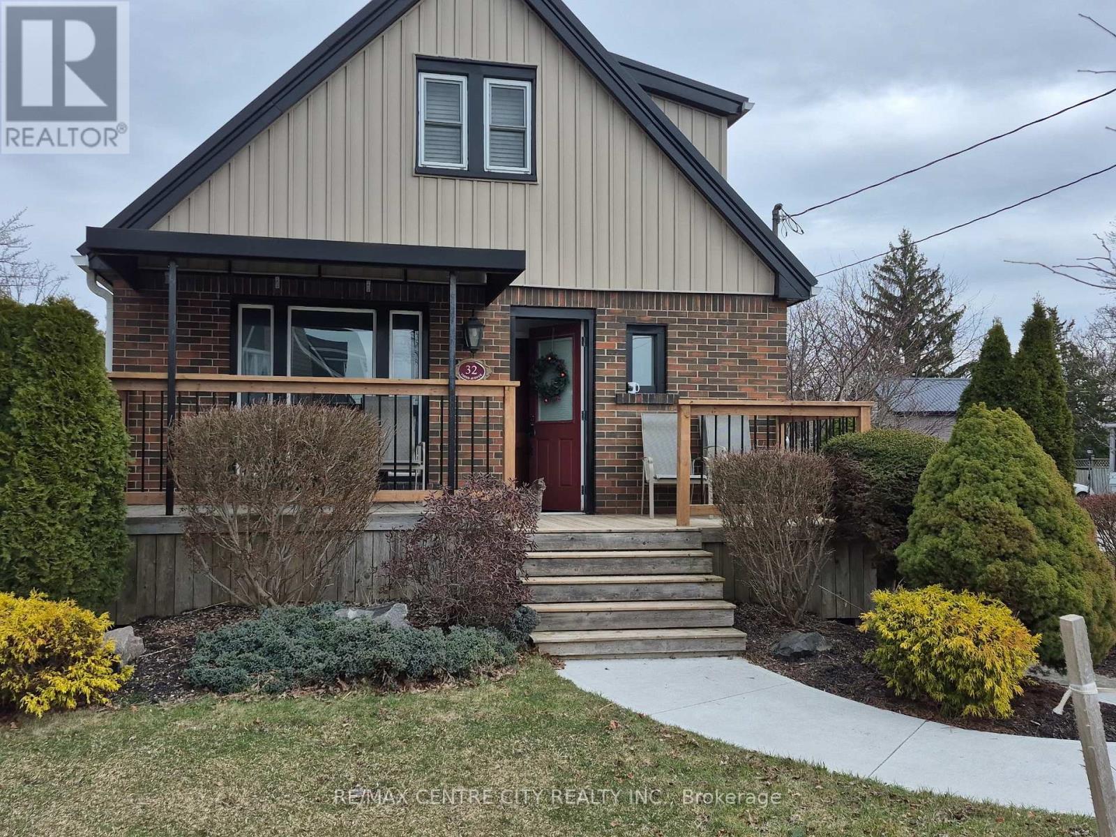 32 THIRD AVENUE, st. thomas, Ontario