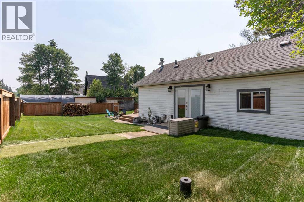 211 Red Wing Crescent, Tillicum Beach, Alberta  T4V 2M9 - Photo 19 - A2293846