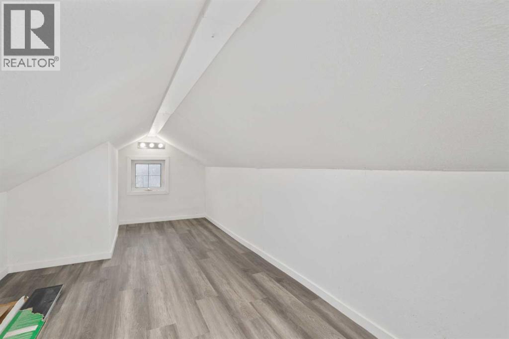 211 Red Wing Crescent, Tillicum Beach, Alberta  T4V 2M9 - Photo 15 - A2293846