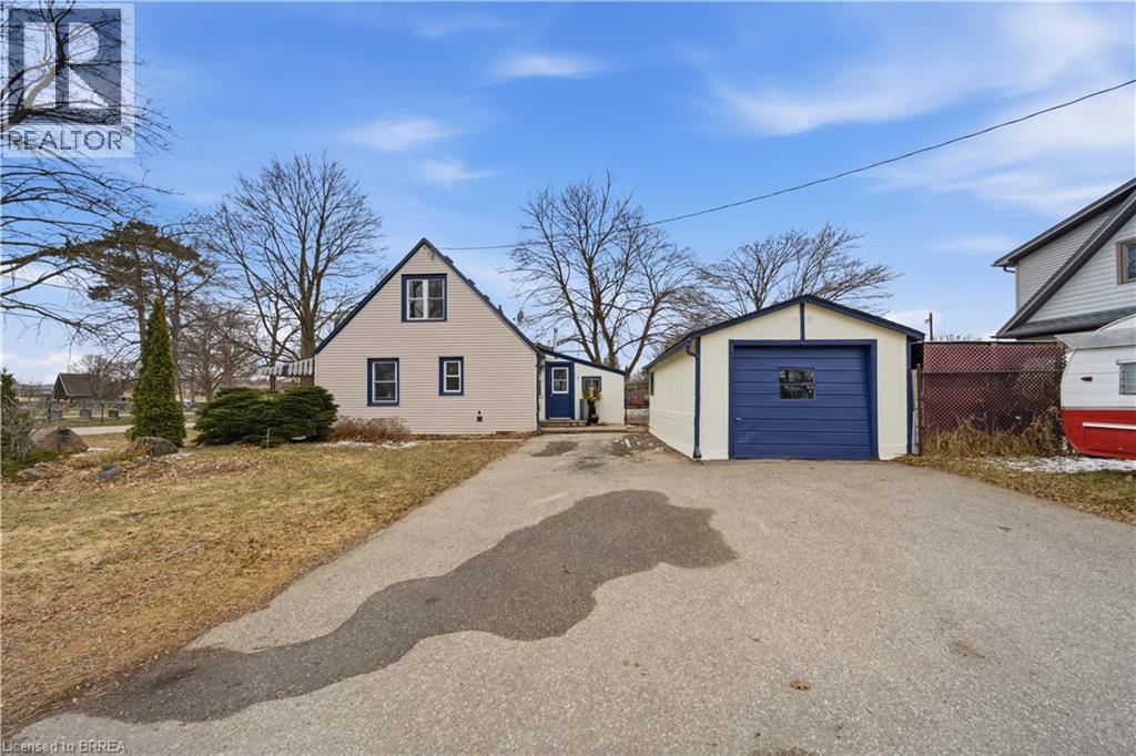 112 Dundas Street W, Paris, Ontario  N3L 1G9 - Photo 2 - 40812105