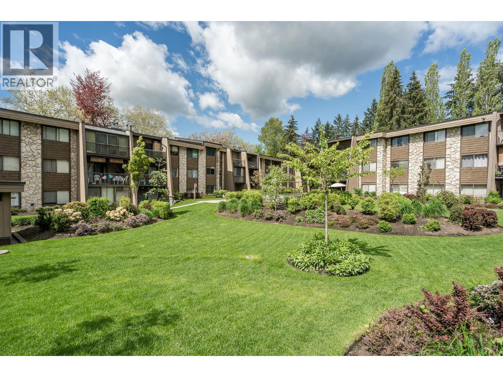 309 9101 Horne Street, Burnaby, British Columbia  V3N 4M3 - Photo 27 - R3101043