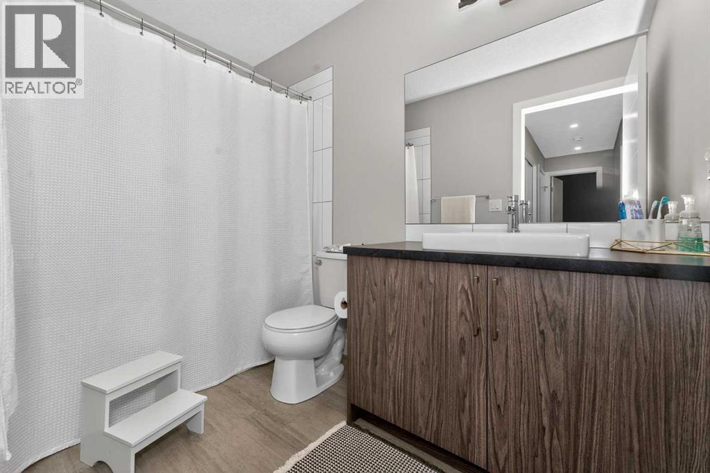 1305 Sage Meadows Gardens NW, Calgary, Alberta  T3P 1K3 - Photo 19 - A2292639