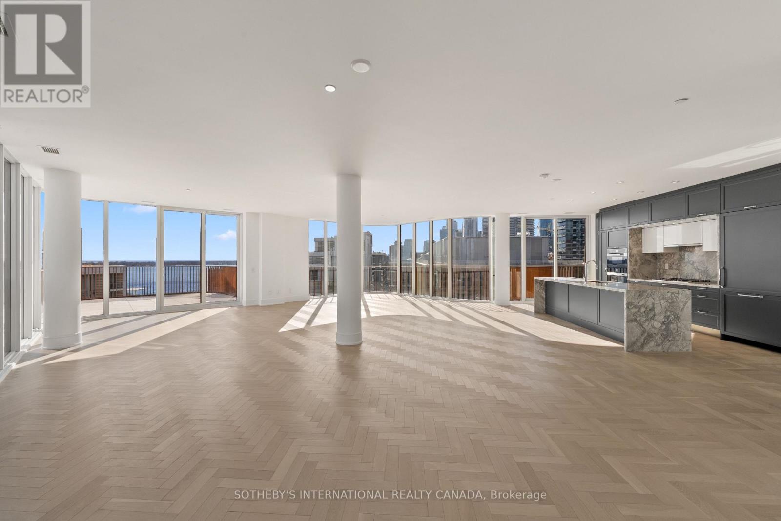 1322 - 155 Merchants' Wharf, Toronto, Ontario  M5A 0Y4 - Photo 16 - C12888016