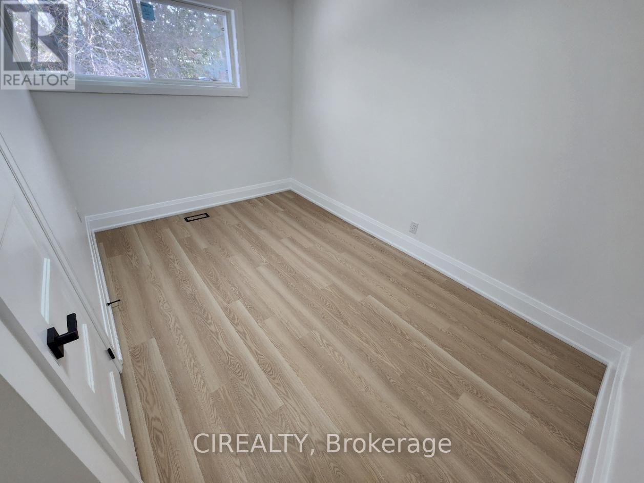 Main - 31 Bailey Crescent, Aurora (Aurora Highlands), Ontario  L4G 2B2 - Photo 14 - N12886208