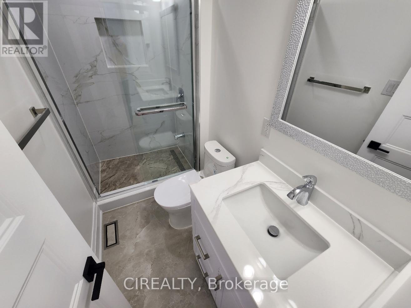 Main - 31 Bailey Crescent, Aurora (Aurora Highlands), Ontario  L4G 2B2 - Photo 13 - N12886208