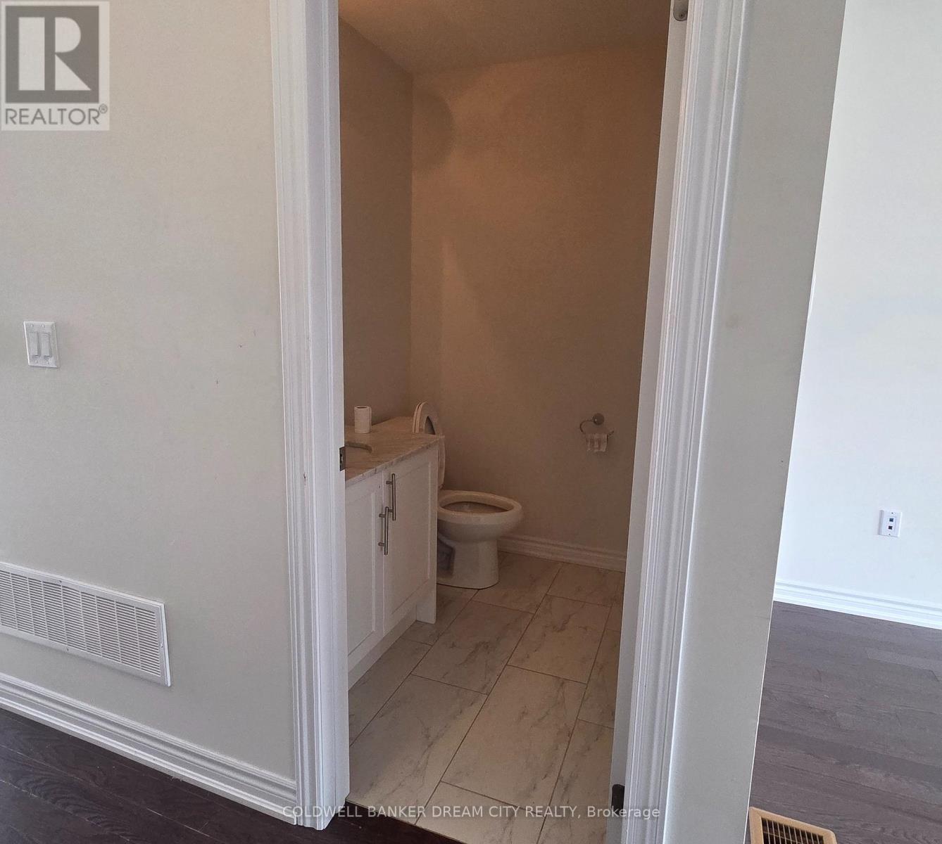 57 Camino Real Drive S, Caledon, Ontario  L7C 1Z9 - Photo 6 - W12857266