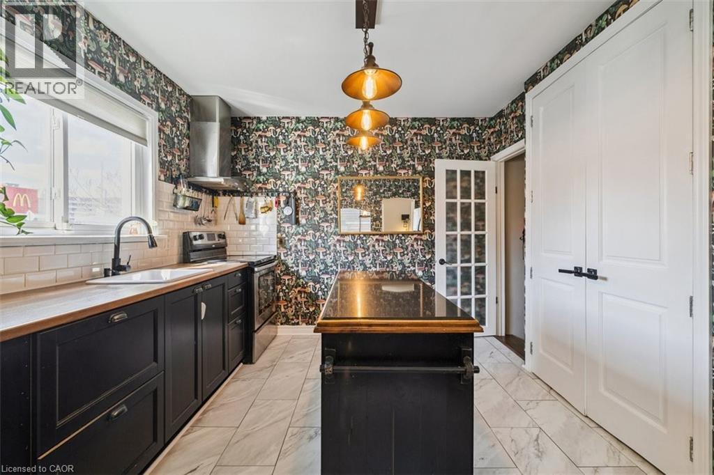 41 Baldwin Street, Dundas, Ontario  L9H 1A7 - Photo 11 - 40807880