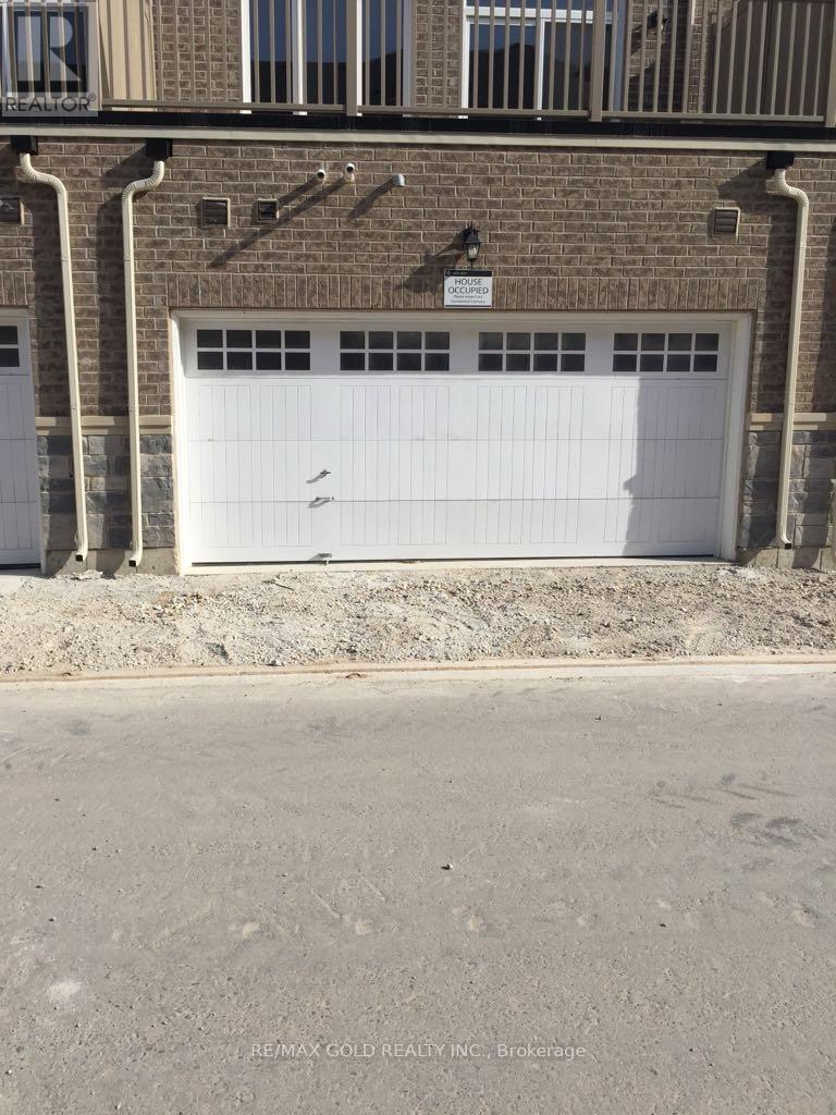 36 Brushwood Drive, Brampton, Ontario  L6Y 6G6 - Photo 32 - W12898364