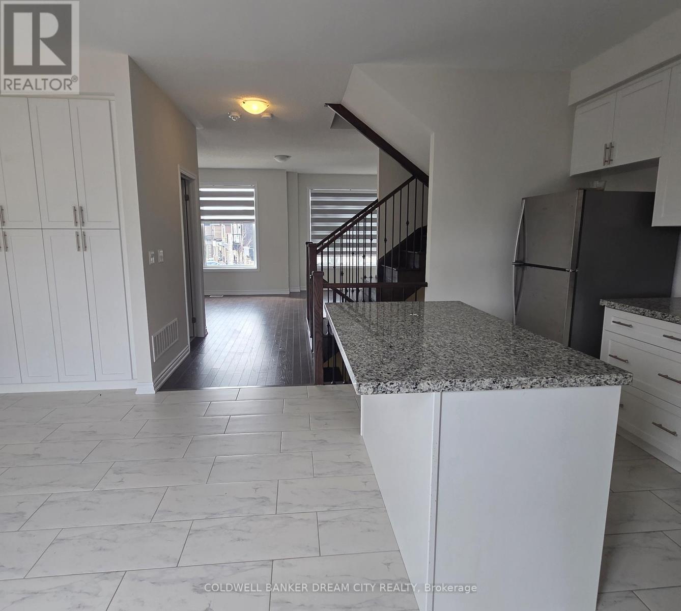 57 Camino Real Drive S, Caledon, Ontario  L7C 1Z9 - Photo 7 - W12857266