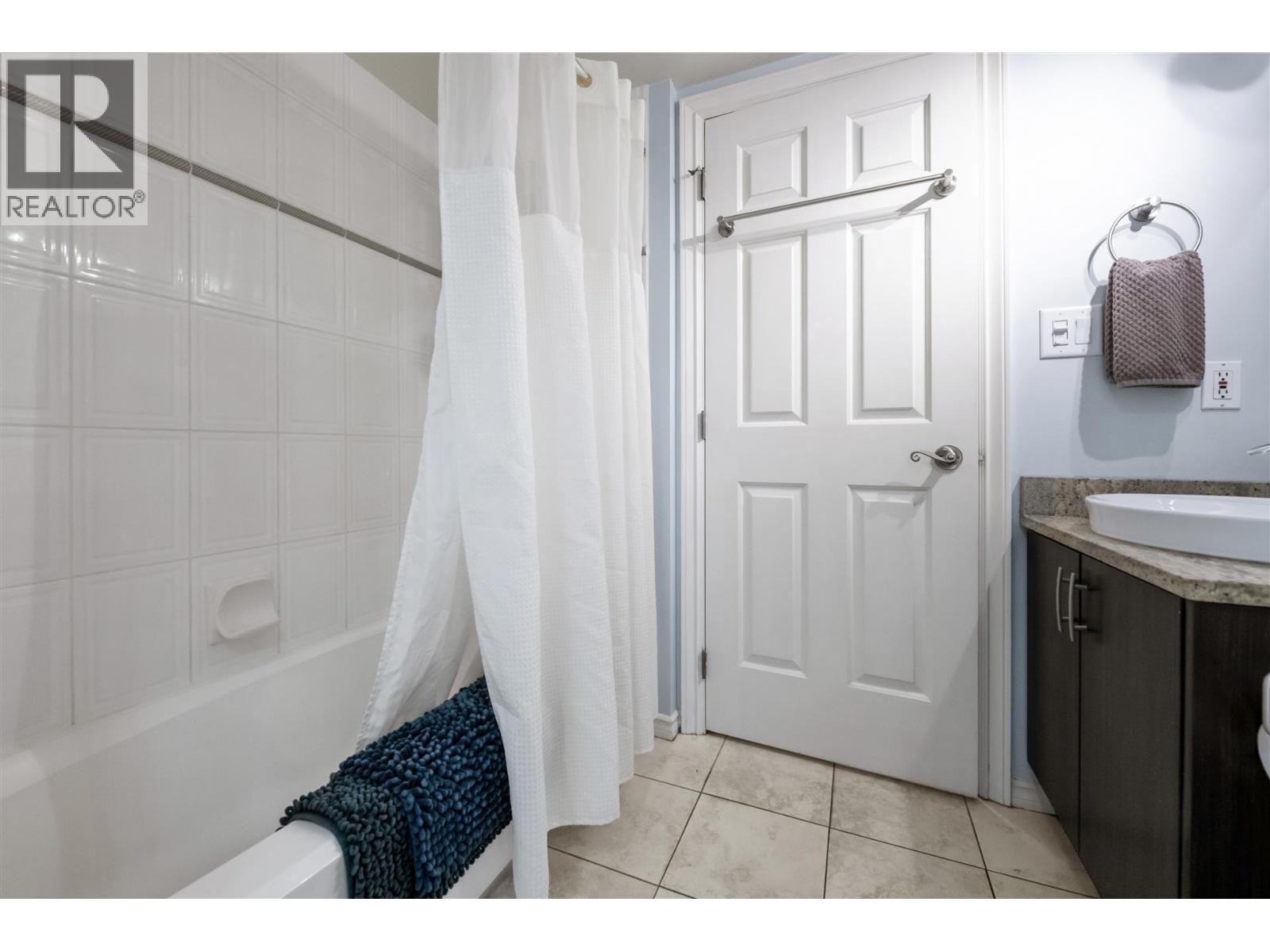 1006 10 Laguna Court, New Westminster, British Columbia  V3M 6W3 - Photo 15 - R3086483