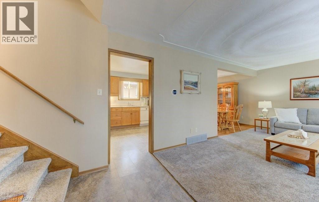 612 Green Meadow Crescent, Waterloo, Ontario  N2V 1E2 - Photo 5 - 40812372