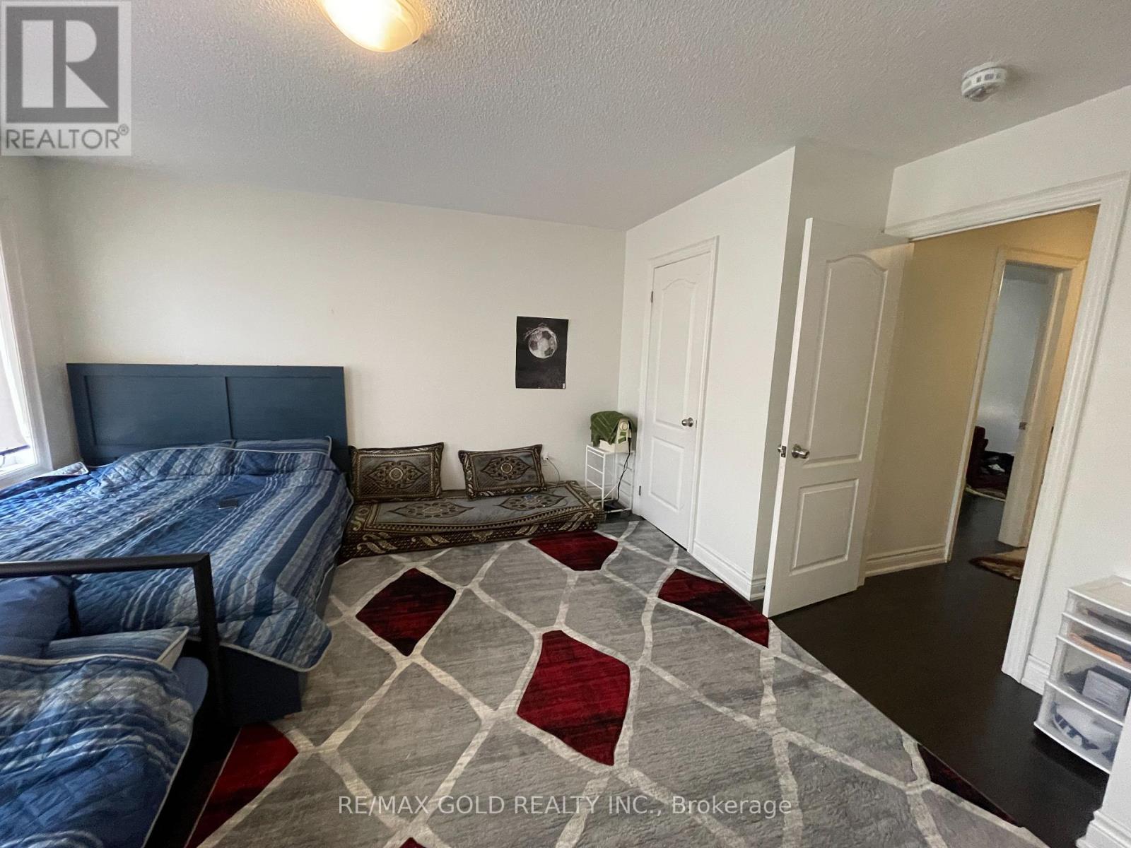 36 Brushwood Drive, Brampton, Ontario  L6Y 6G6 - Photo 28 - W12898364