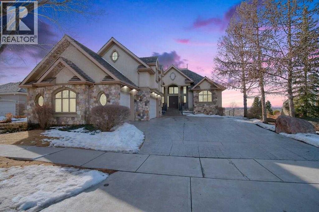 8 Mt Douglas Point SE, Calgary, Alberta