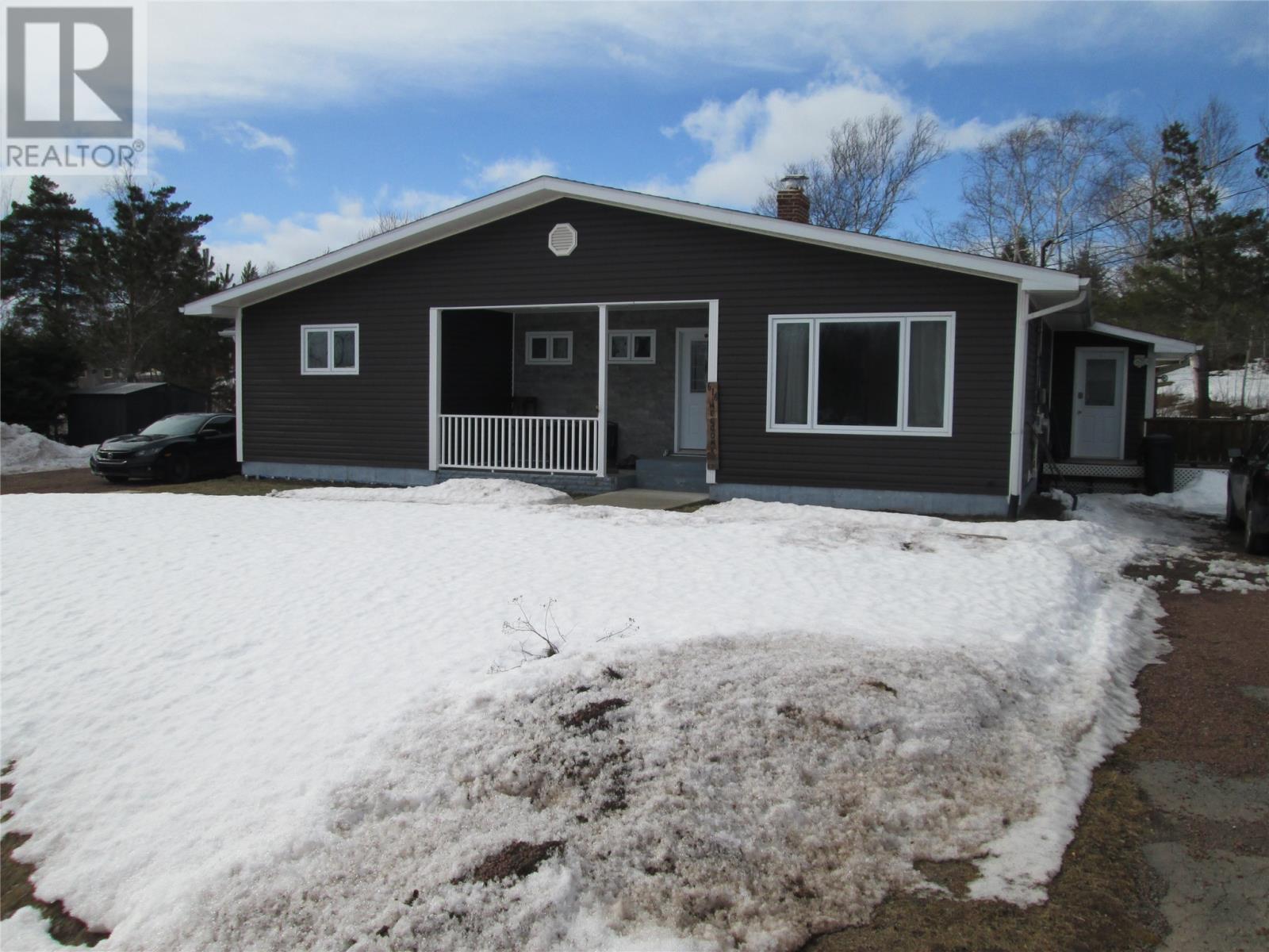 616 Main Street, Bishop's Falls, Newfoundland & Labrador  A0H 1C0 - Photo 2 - 1295393