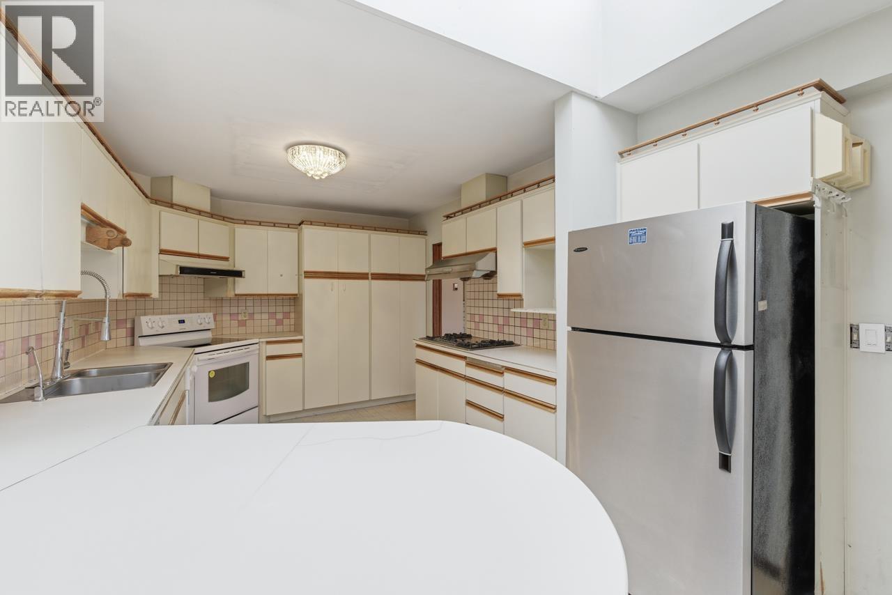 6709 Ash Street, Vancouver, British Columbia  V6P 3K3 - Photo 6 - R3101579