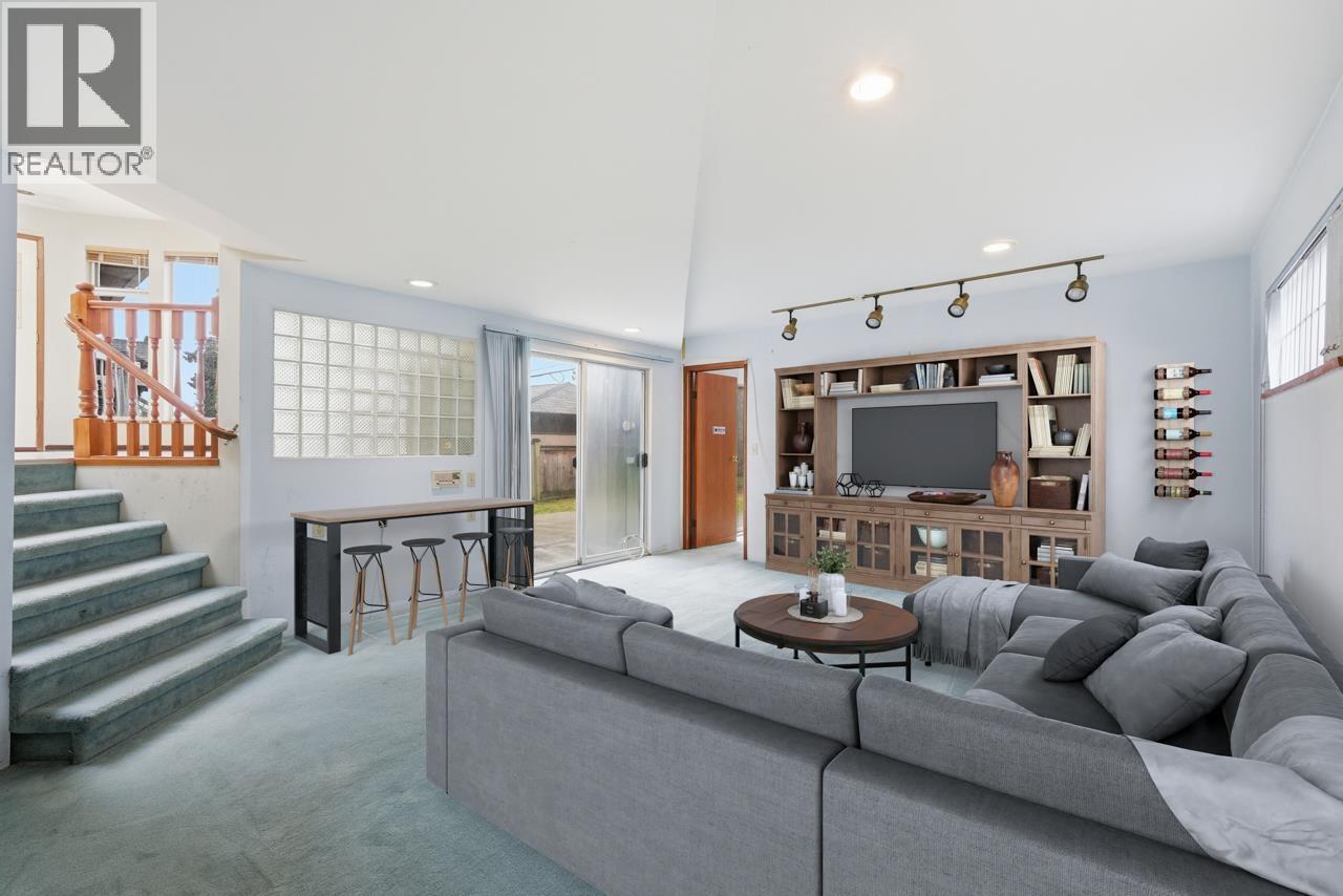 6709 Ash Street, Vancouver, British Columbia  V6P 3K3 - Photo 9 - R3101579